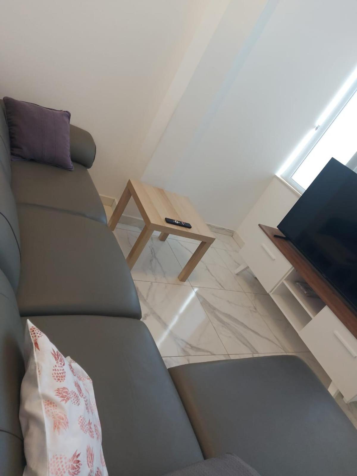 Central Apartment In Swieqi Is-Swieqi 외부 사진
